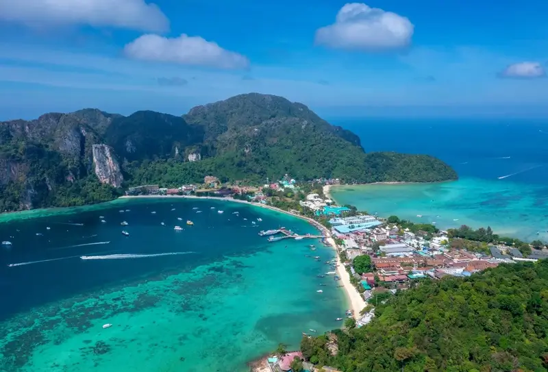 Transfer from Phuket to Phi Phi by Ferry